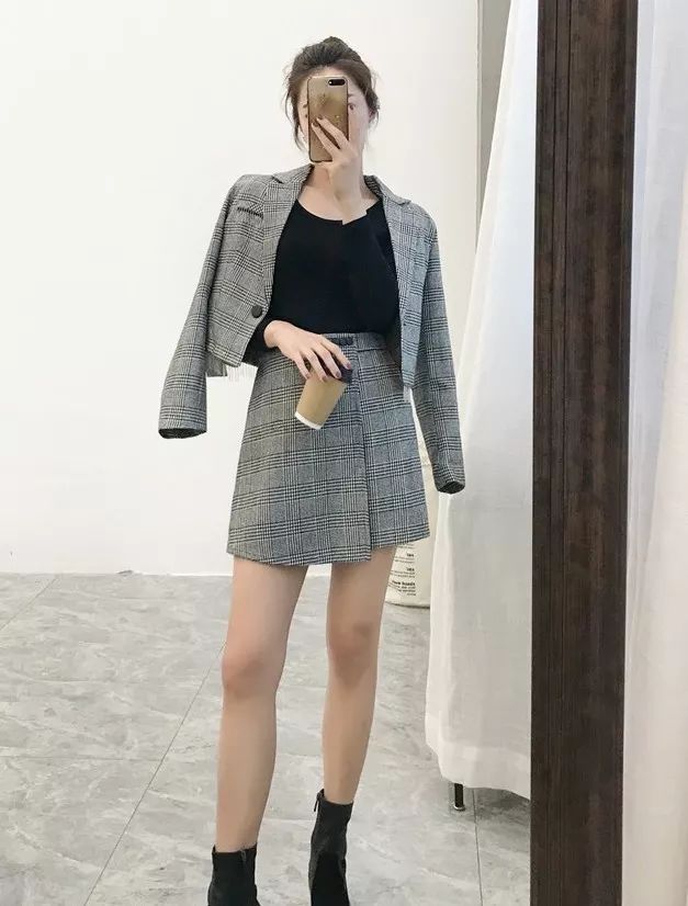 3折买zara,拼多多29元买的ck