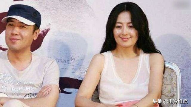 50岁于和伟妻子同台,于和伟和妻子最近的视频