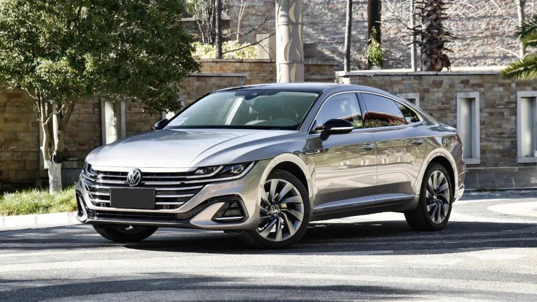 高尔夫8深度测评懂车帝,大众高尔夫8代rline月岩灰