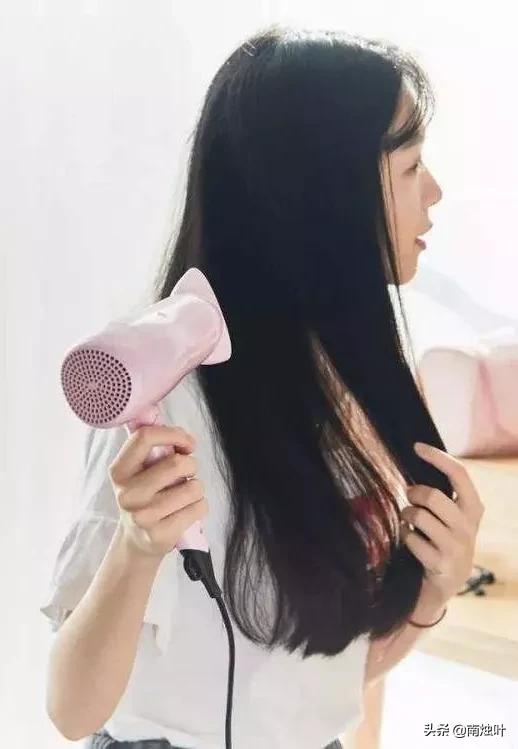 让头发快速生长的小方法,白头发增多怎么办补充什么营养