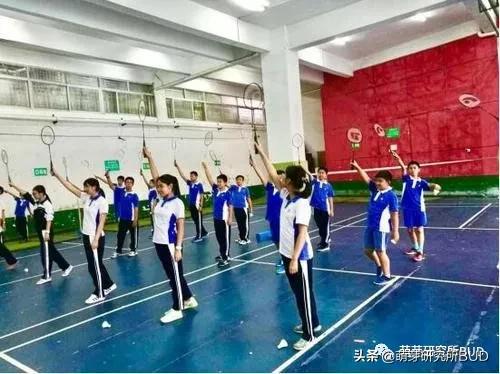 什么兴趣班适合大龄孩子学,什么年龄报兴趣班