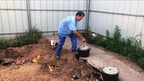 重庆地火村燃烧60年不熄灭,重庆地上冒火的村庄