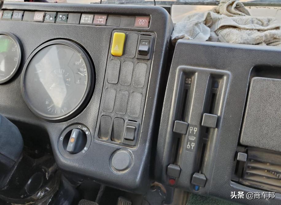 国内最新款北奔重卡,90年代的北奔重卡