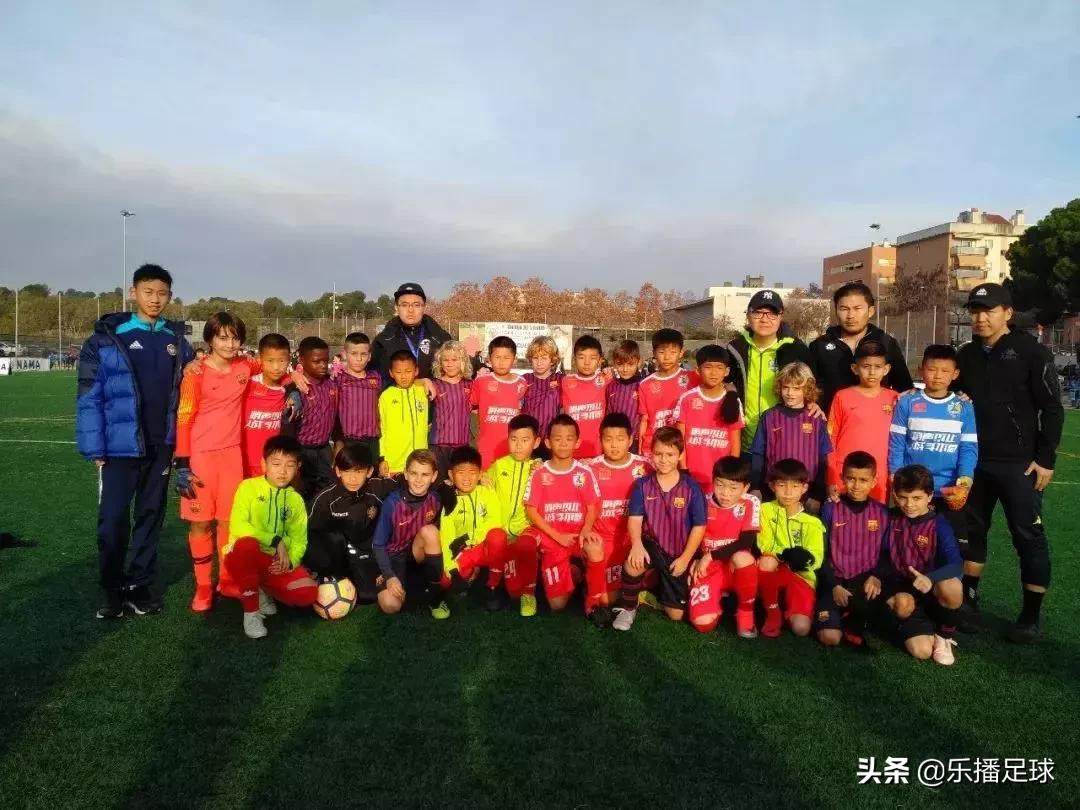 十岁少年为中国足球正名：我们是不可轻易战胜的！