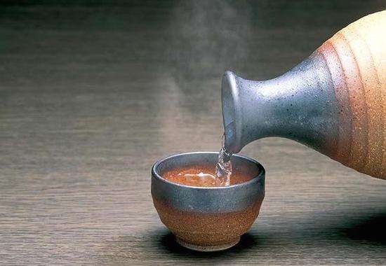 酸酸甜甜的“李子酒”，大名鼎鼎的日本清酒究竟有何传说？