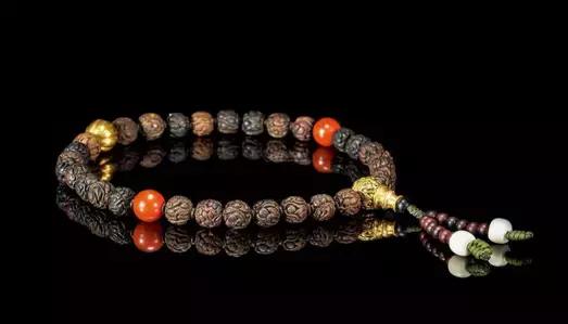 清朝最美手串图片 (清朝王族的奢侈手串真心美到极致)