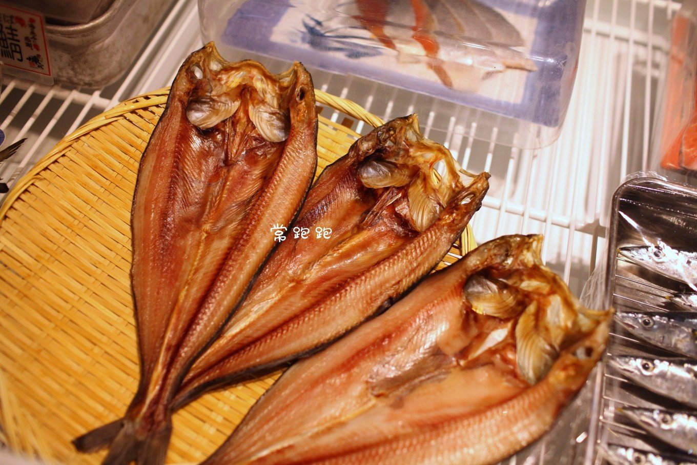 港口风情街美食,北海道美景旅游美食攻略