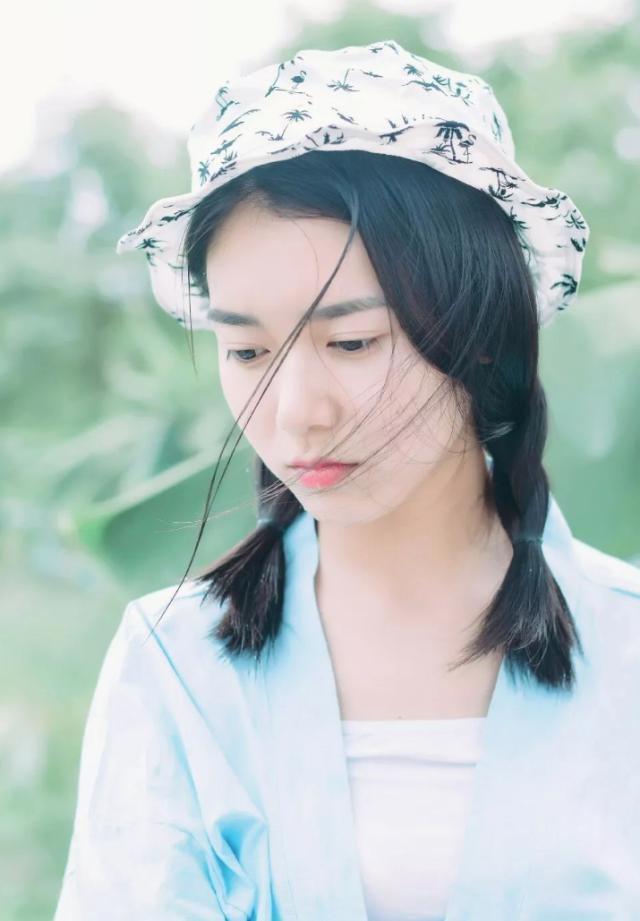 学会了这些拍照技巧怎么拍都好看,必须掌握的9个拍照姿势