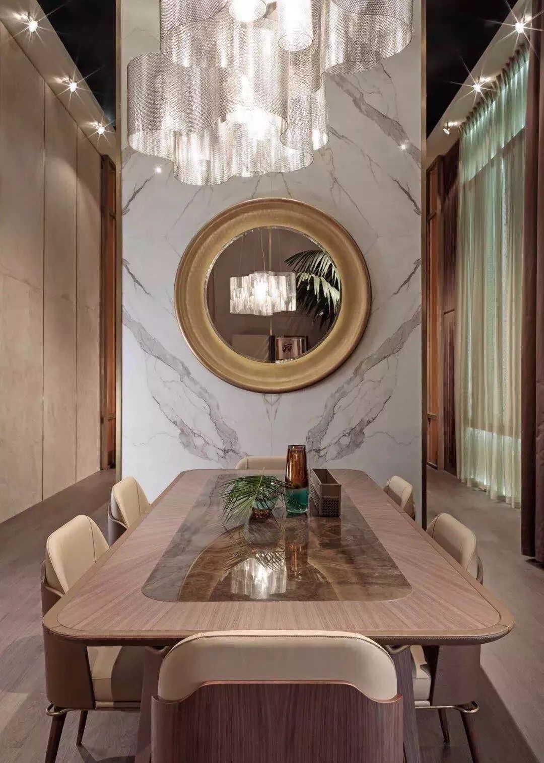 别再逛宜家了,来认识一下家具里的贵族