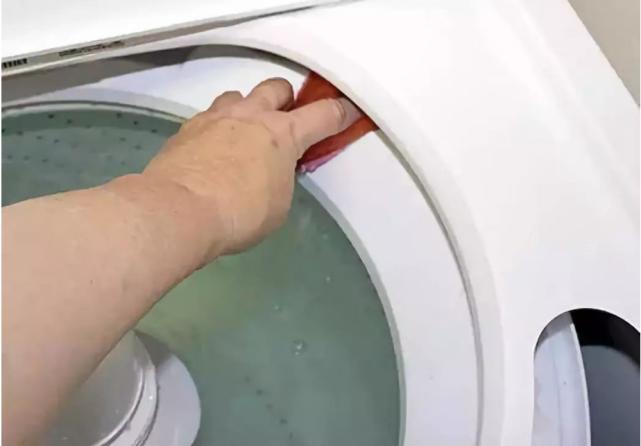 小苏打粉清理油烟机的妙用,小苏打粉的食用方法和妙用