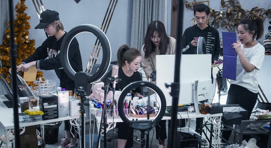 马云评价薇娅生意,李佳琦薇娅马云照片