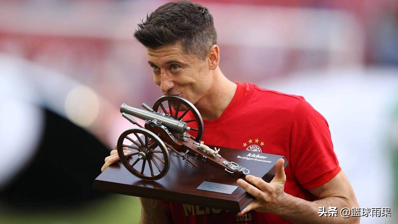 2019年世界足球前十大巨星,2019世界足坛十佳球