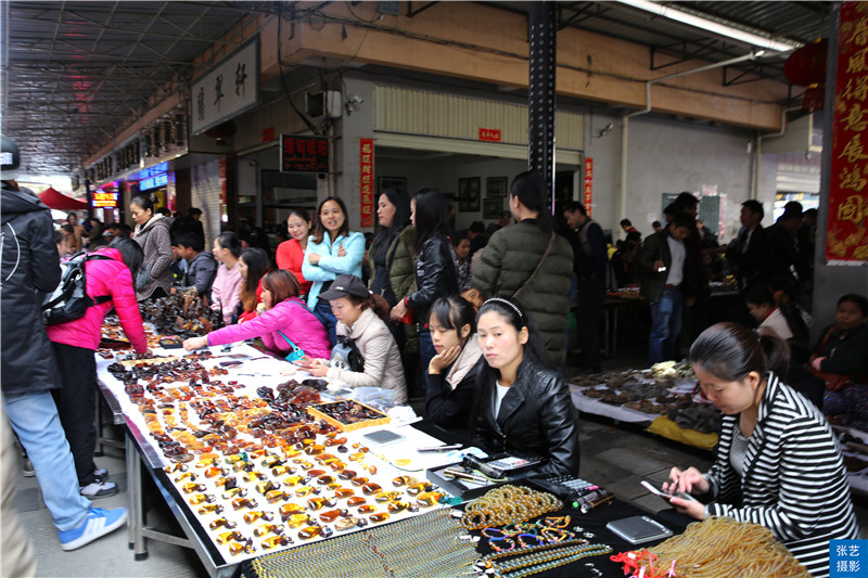 腾冲玉石老店,腾冲玉石交易集市