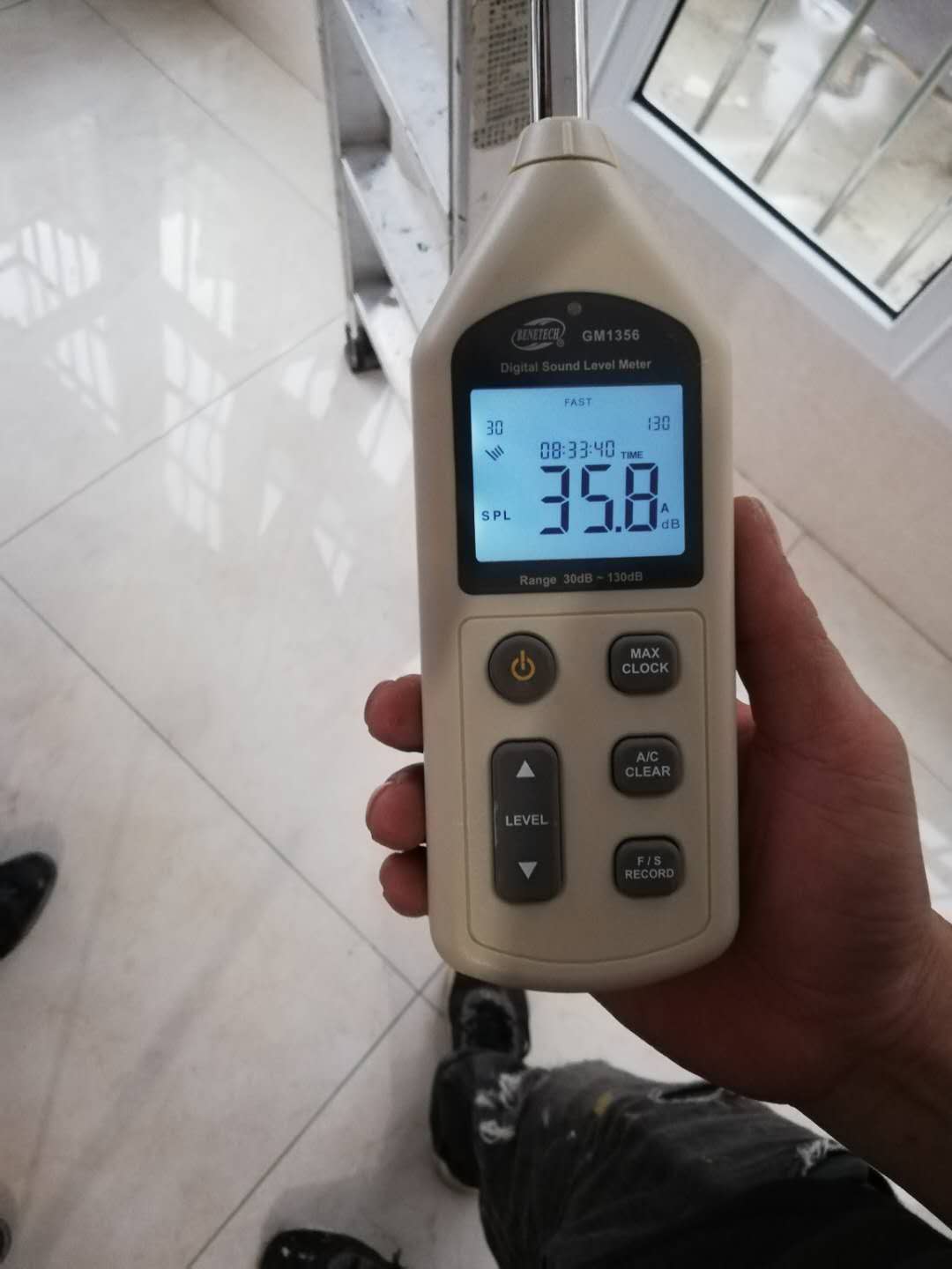 马路边用什么玻璃隔音,加装隔音玻璃窗能隔绝马路噪音吗