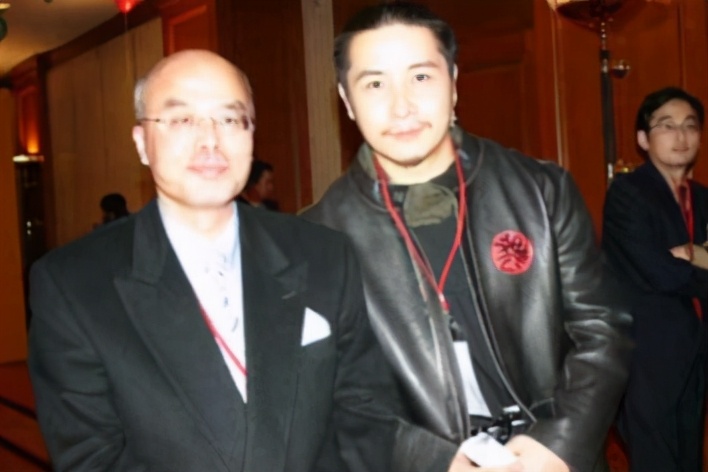 阮次山：人中留胡类似日本，名字像越南人，美籍华人妥妥的中国心