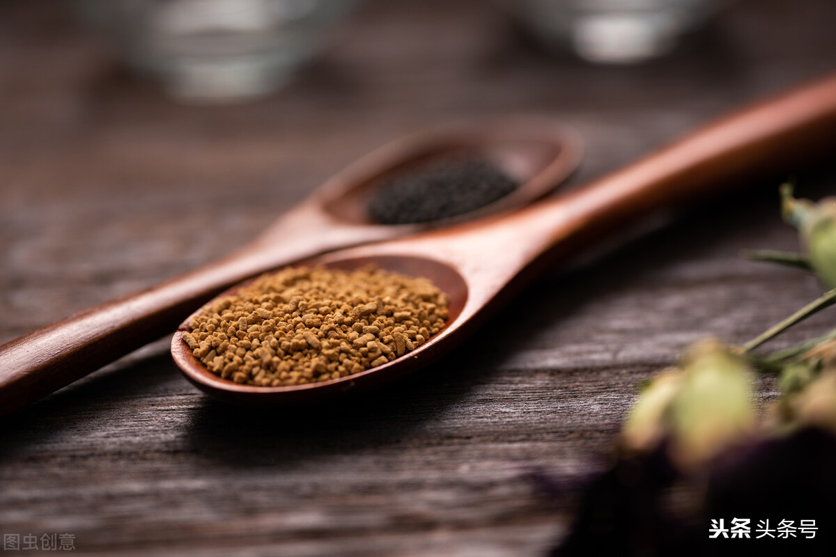 稳心颗粒和参松养心降心率哪个好,心动过缓吃参松养心还是稳心颗粒