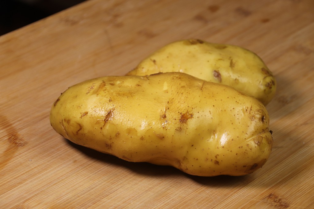 买的薯条炸出来软趴趴是什么原因,炸薯条不回软的正确做法