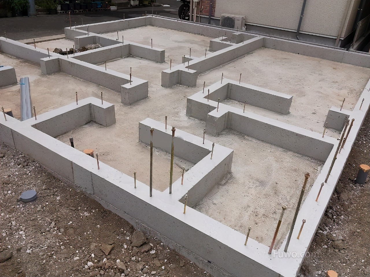 房间墙壁发霉有什么补救方法,房间墙体发霉怎么处理最有效