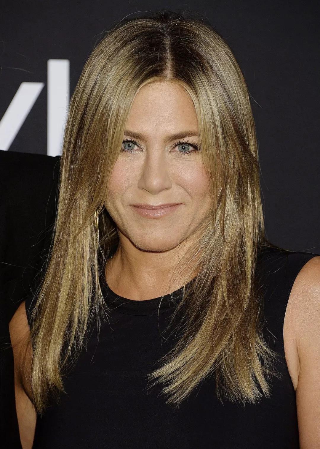 龙妈下线表情包,龙妈眉毛表情包