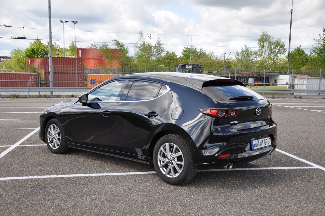 2015款马自达3优点和缺点,马自达3skyactiv报价