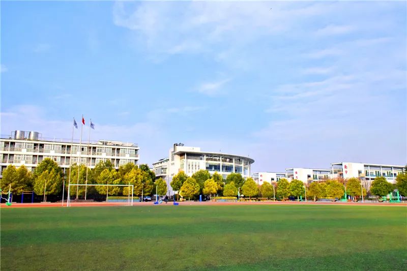 郑州实力最强高中TOP25!家长们建议收藏