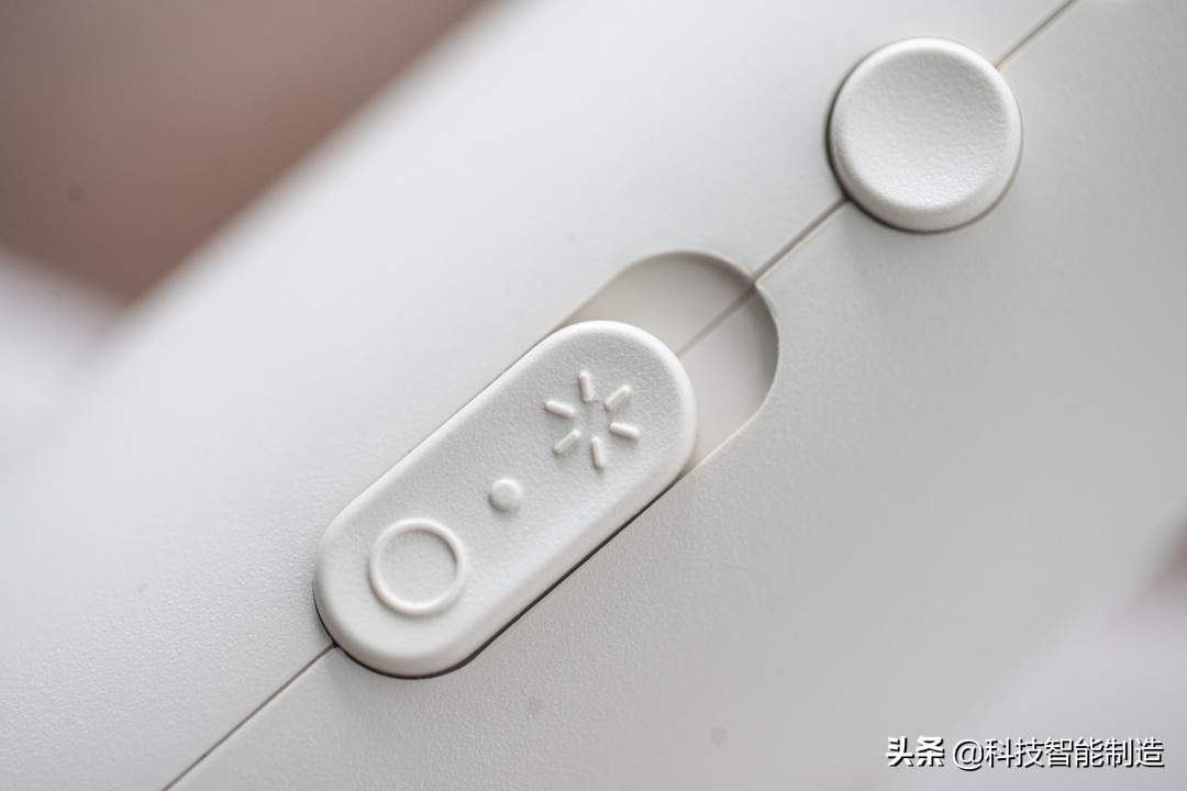 电蚊拍电击蚊子全过程,电蚊拍功率多大能电死蚊子