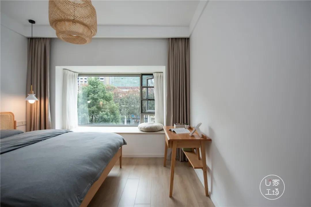 89㎡出租屋“变身”日式极简美宅,无主灯+藤编原木,玩出新花样