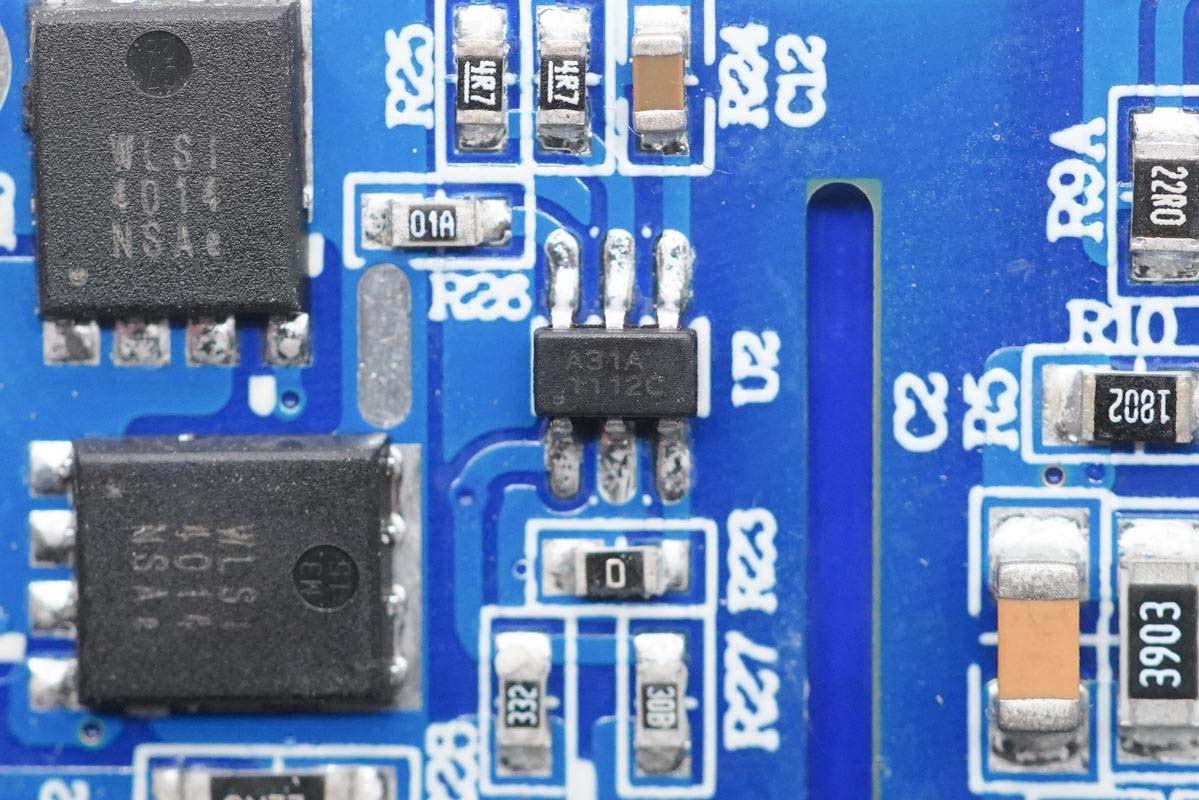 绿联氮化镓100w商务版,绿联氮化镓100W快充