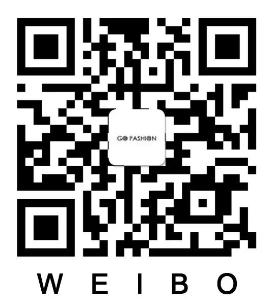 张予曦戴金丝框眼镜,张予曦银色服装