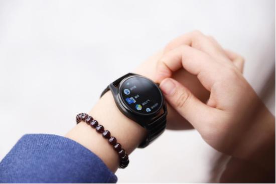 阿玛尼男士手表上手体验,阿玛尼四代