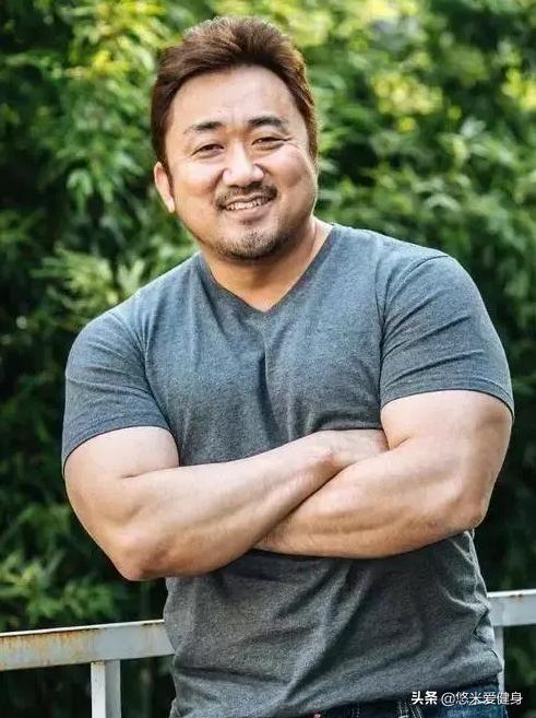 如何练出马东锡一样的手臂身材,马东锡的肌肉训练方法