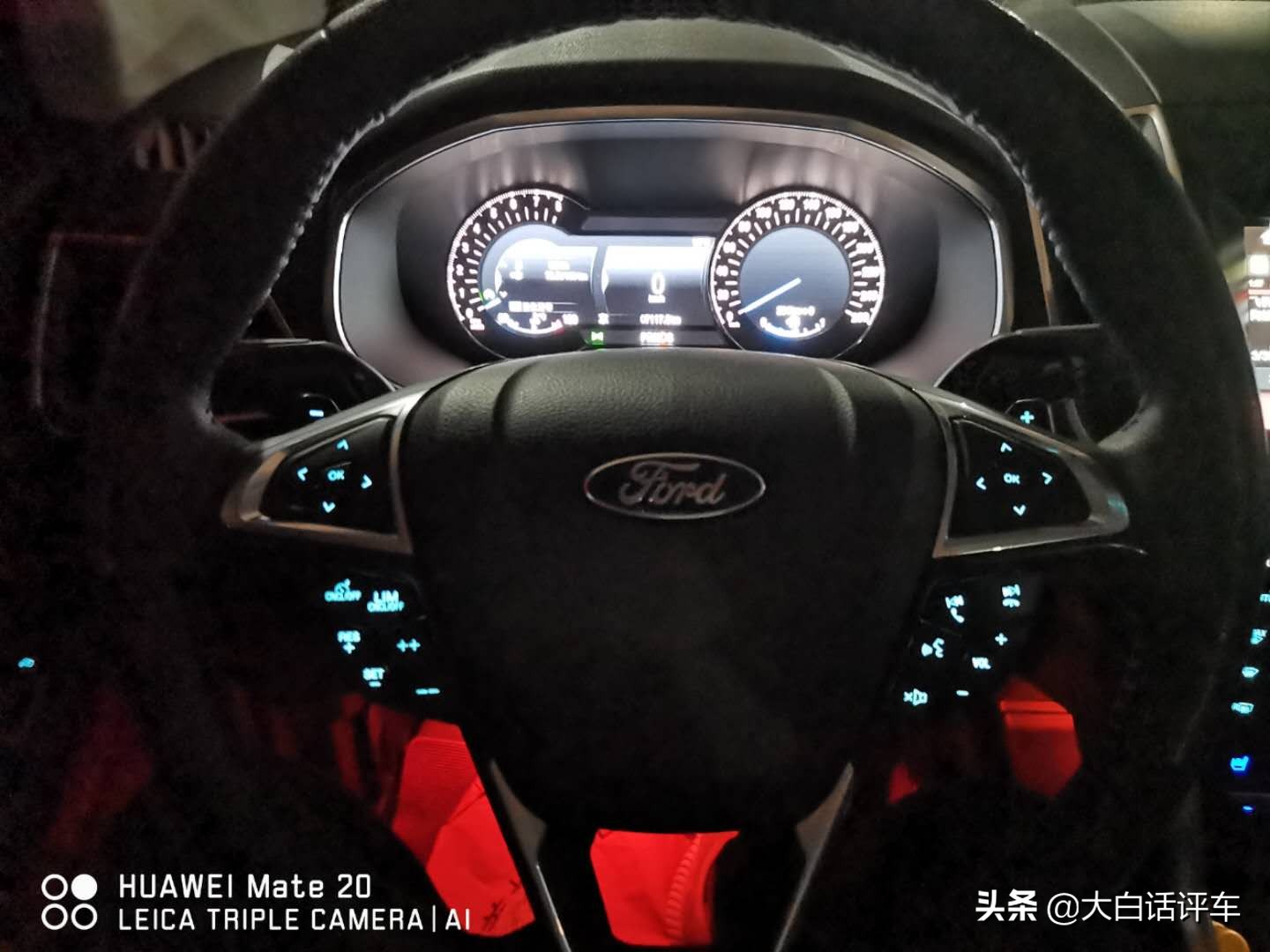 锐界30万测评,锐界21款四驱尊锐七座最低多少钱