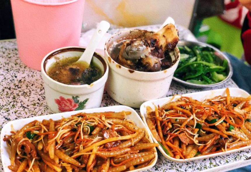 南宁老字号炸酱面,南宁老字号张记牛杂粉