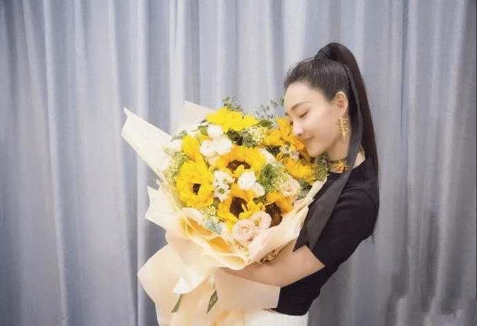 王丽坤不是被淘汰了吗,王丽坤淘汰孟佳完整版