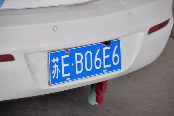 泰国的车牌颜色代表着什么,汽车车牌颜色分别代表什么意思