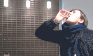 老外觉得茅台酒贵吗,老外觉得茅台好喝还是五粮液好喝