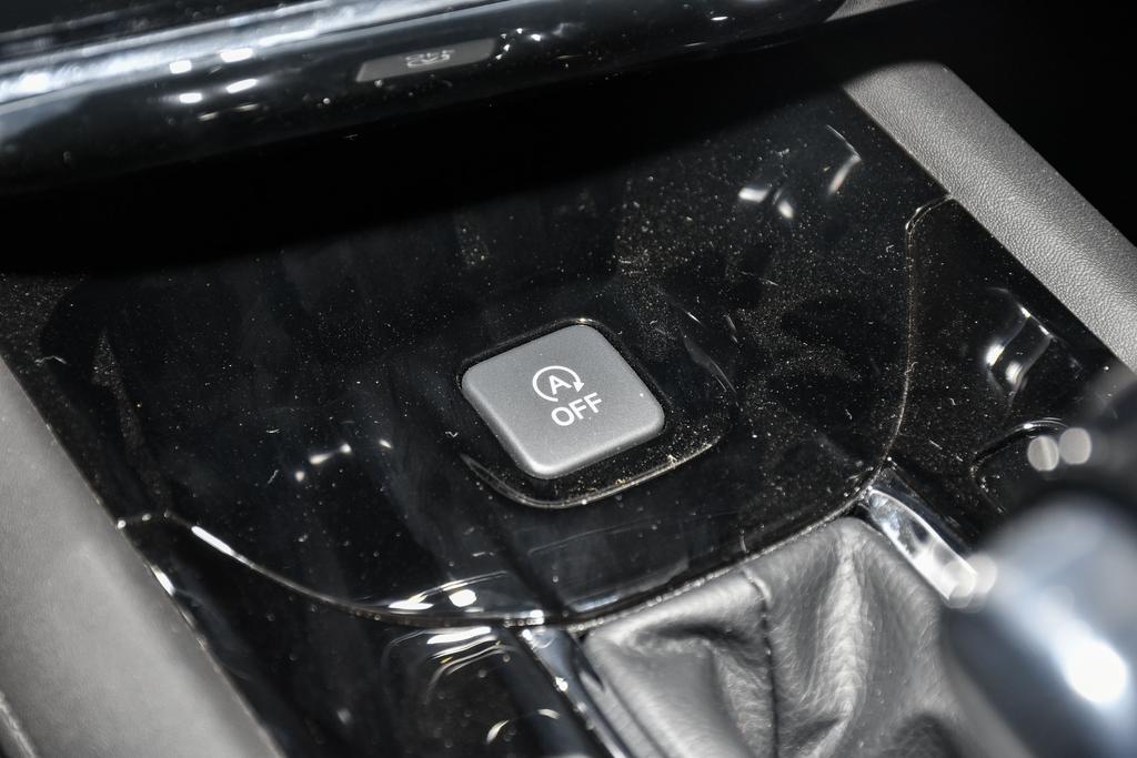 新款缤智空间坐上会不会挤,缤智备胎取出增大储物空间