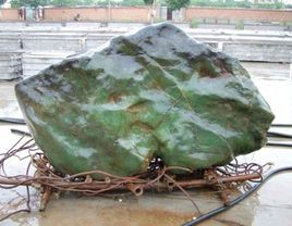 玛纳斯中华碧玉园里面有啥,稀世罕见绝品和田玉奇石欣赏