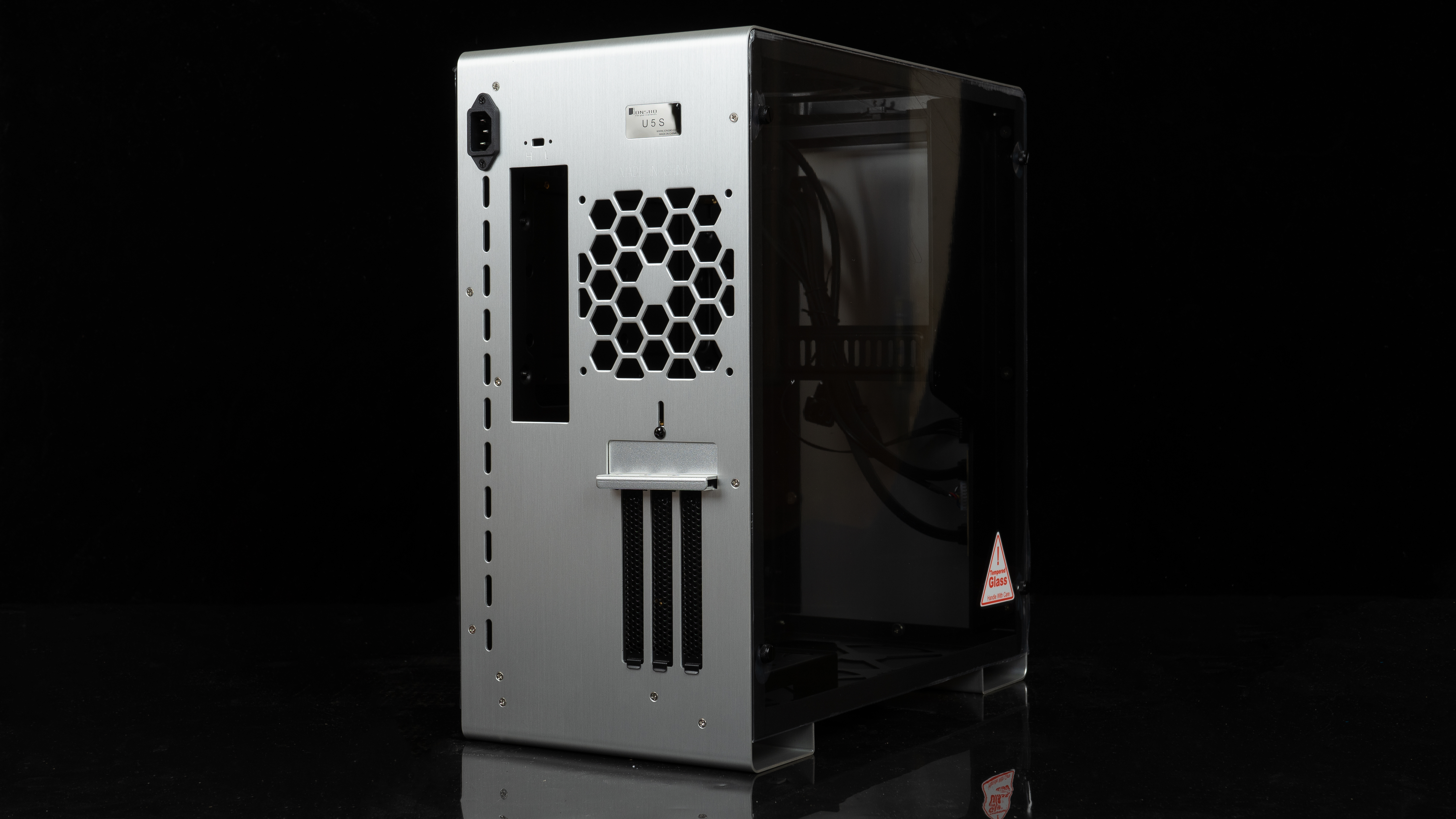 49年入国军？3700X+B550+2070S够用*党**装机