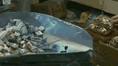 乘号放中间，品牌摆两边：联名是否让营销的路越走越宽？