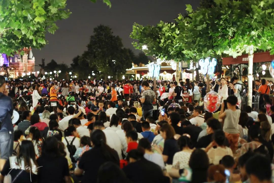 暑假去重庆两个人多少钱,暑假两个人去西藏需要多少钱