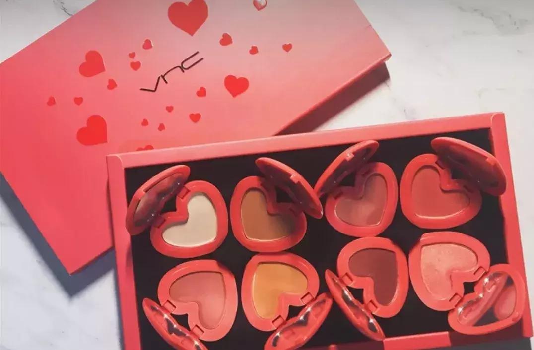 两秒钟搞定一个眼妆,手把手教气质减龄眼妆画法