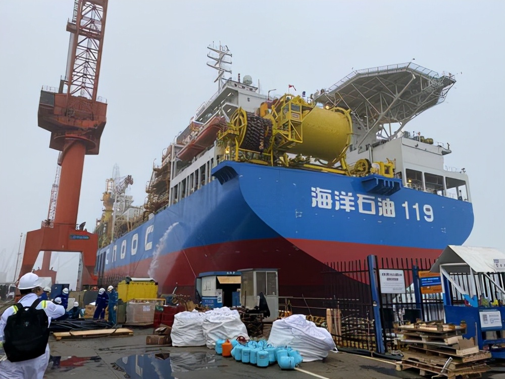 世界性难题迎刃而解，南海超级石油工厂投产意味着什么？