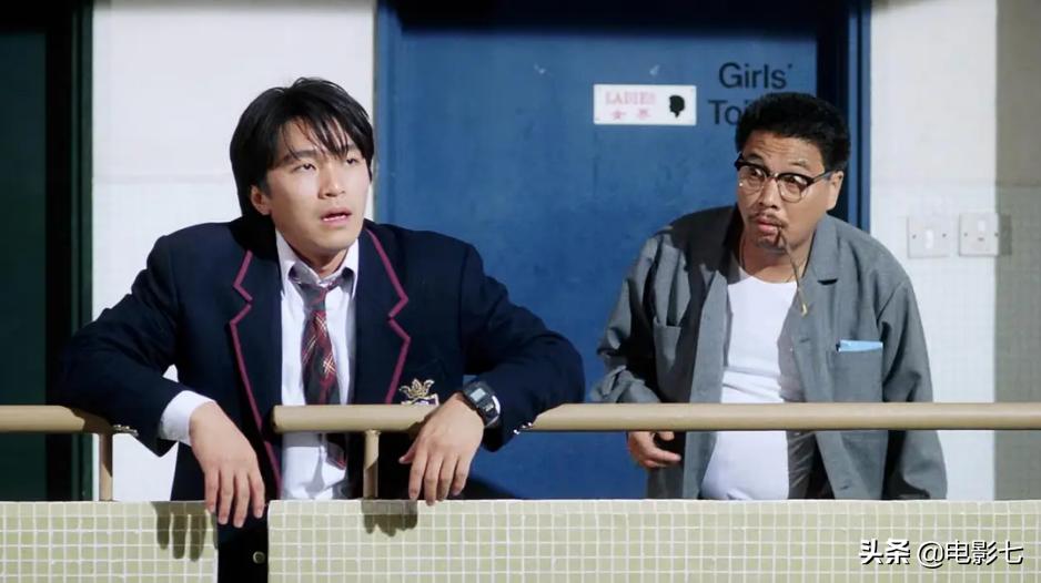 靠性感女星博眼球，东拼西凑各种笑料，这部网大，再次刷新了底线