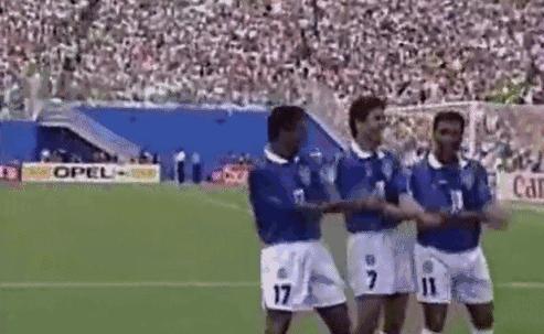 巴西队史十大巨星,巴西十大童颜巨星