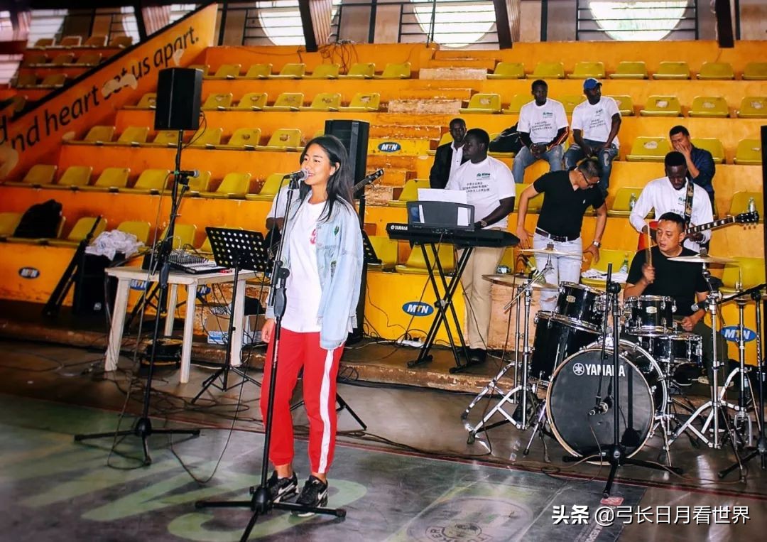 当国歌响起热泪盈眶那一刻,当唱起国歌的那一刻