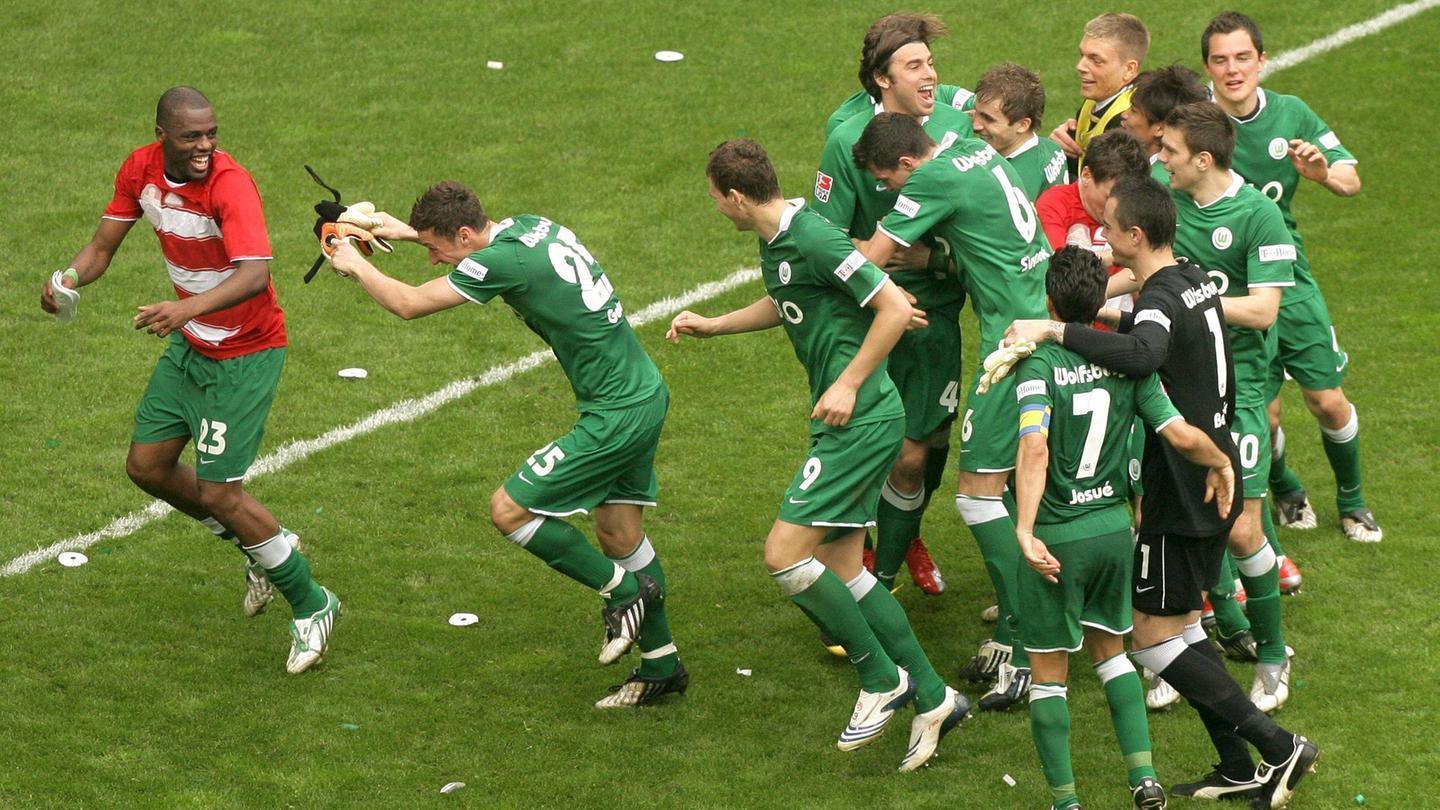 难忘的德甲最强三叉戟！横扫联赛吊打拜仁！夺64年队史首座冠军！