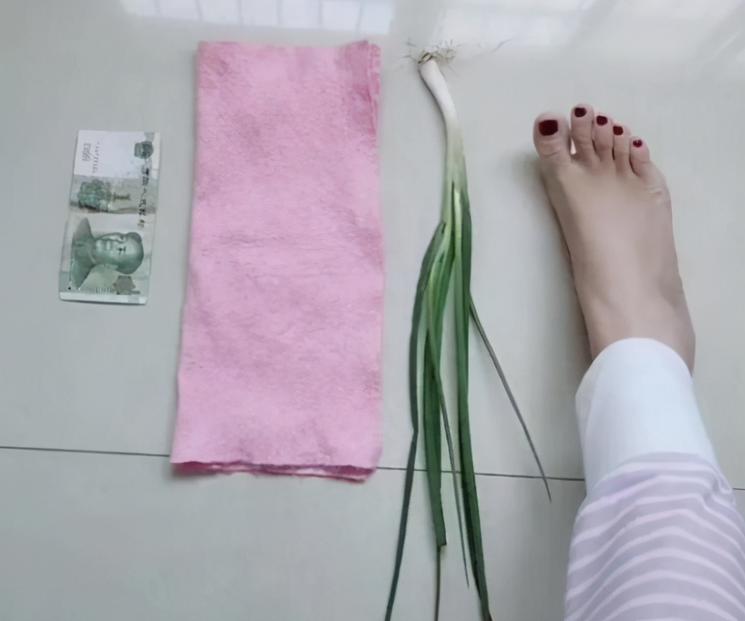 电池放在路由器信号能增强吗,路由器上绑电池真的会加强信号