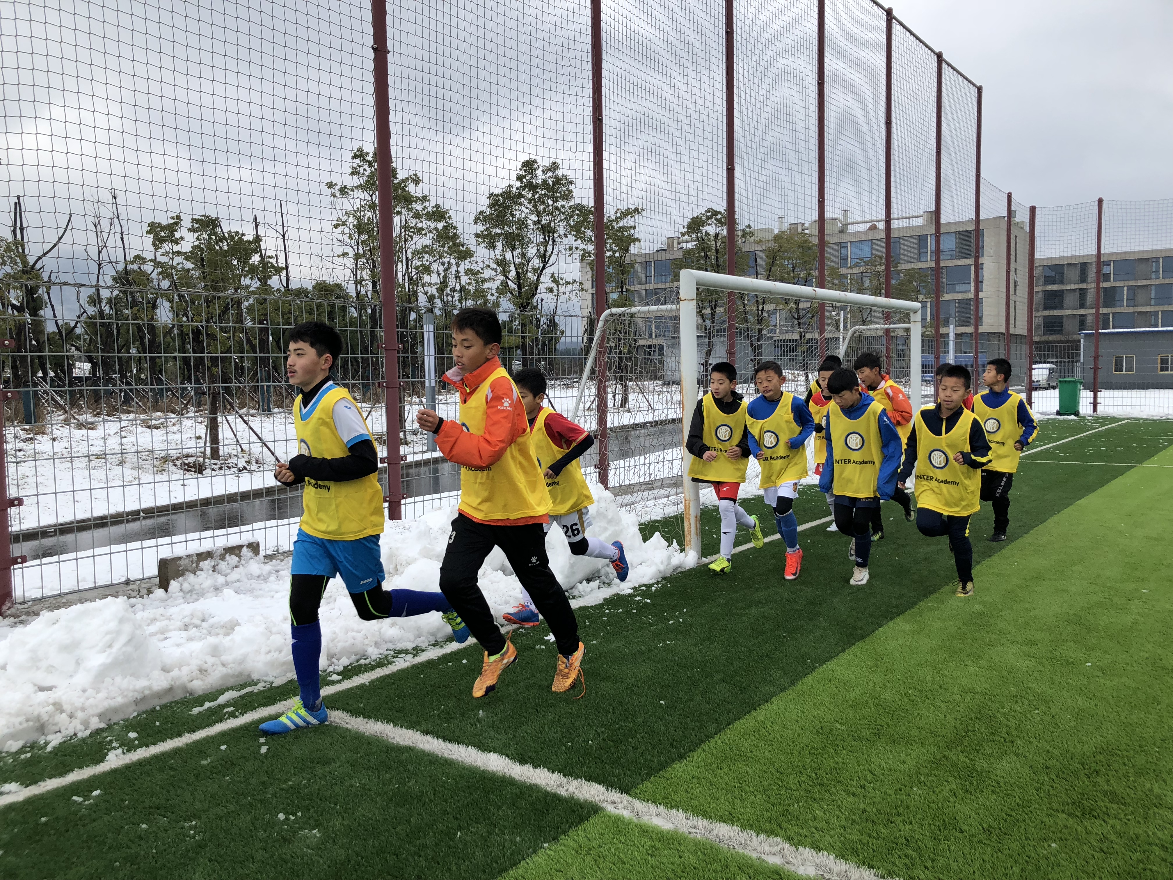 2020江苏苏宁足球俱乐部队员名单,苏宁足球队员各梯队名单最新数据