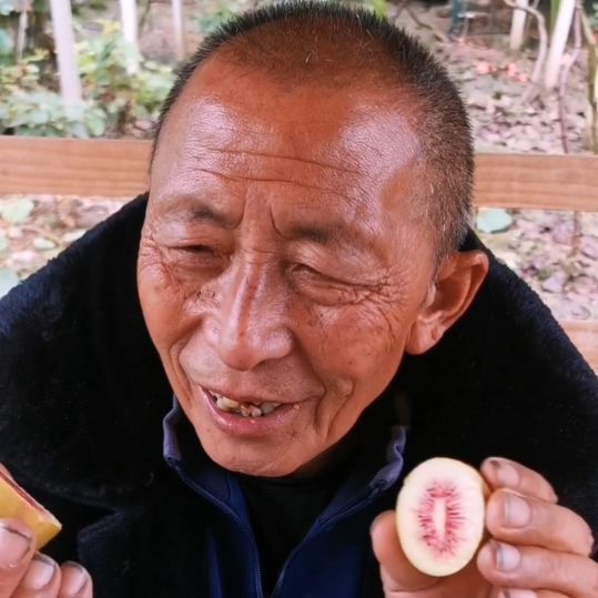 70岁以上农民借钱,60岁农民有什么贷款可以借